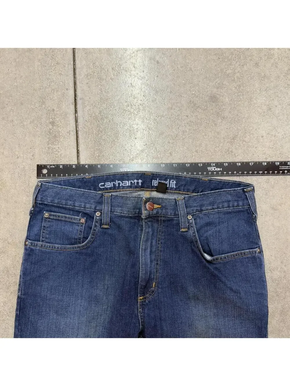 vintage carhartt dark blue relaxed baggy fit jeans size 34 x 30